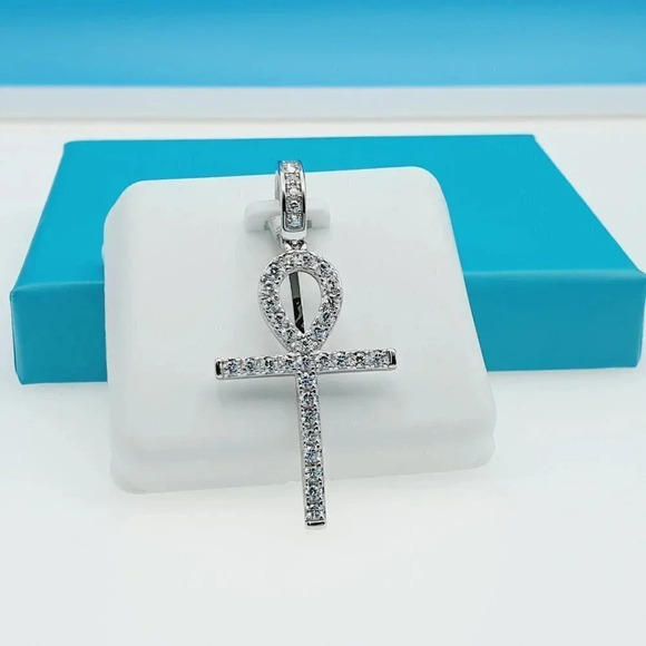 "925 Sterling Silver CZ Beautiful Pendant for Women, 1USPAR4014 - Picture 6 of 11